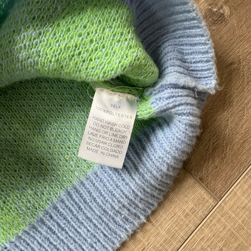 Easel Green and Blue Checkered Cardigan - Picture 4 of 7